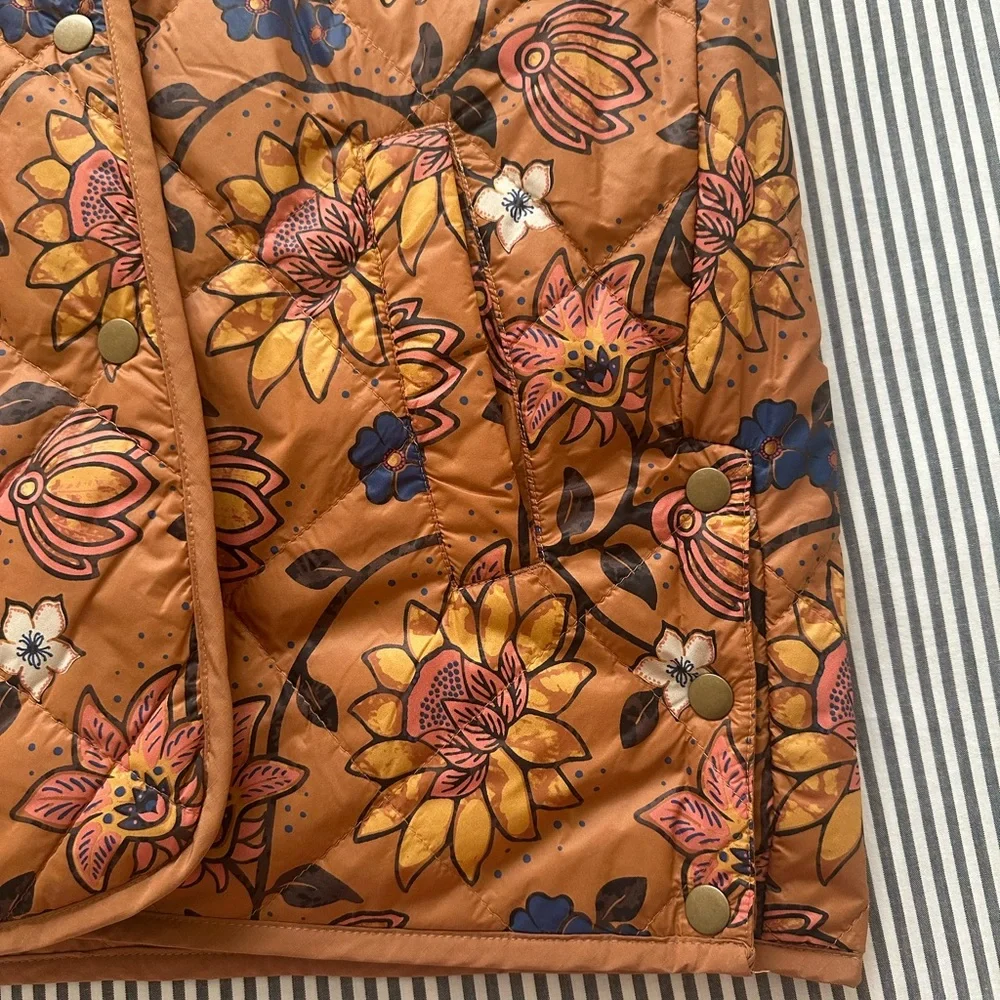 Marine Layer Reversible Quilted Jacket - Picture 6 of 7